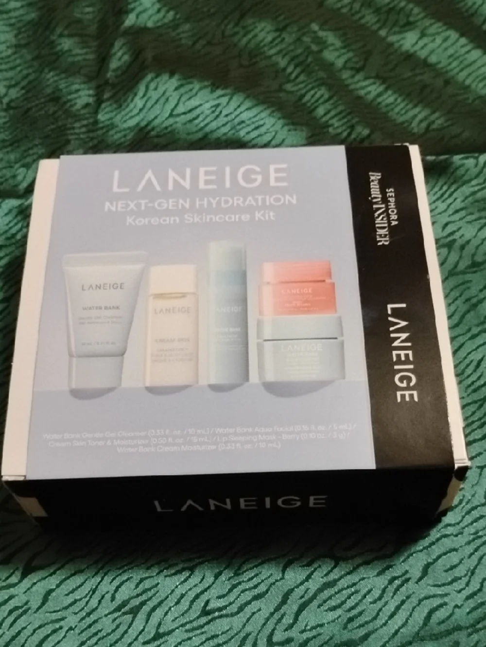 LANEIGE Hydration Essentials Kit – Pastel Blue & White Packaging